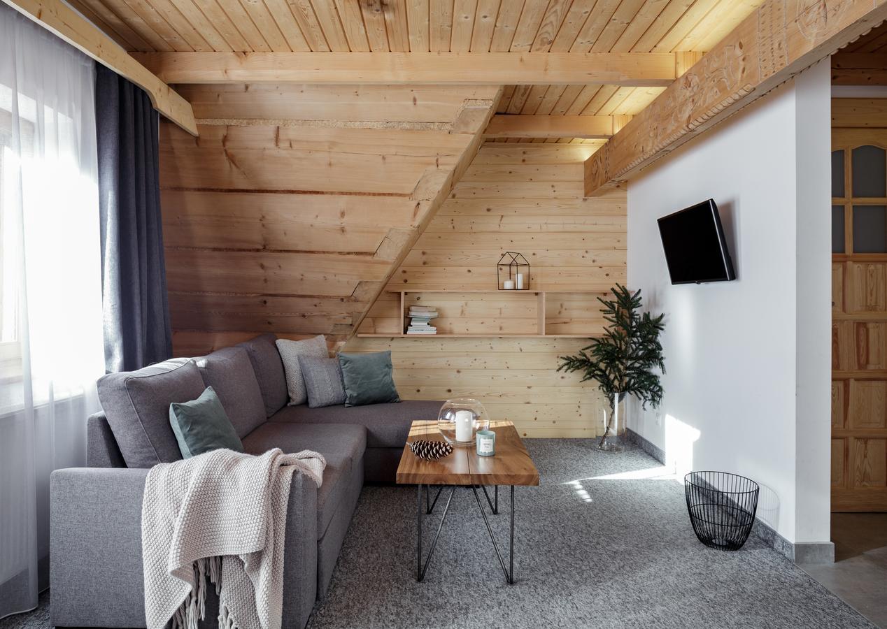 One-Bedroom Apartment Annex